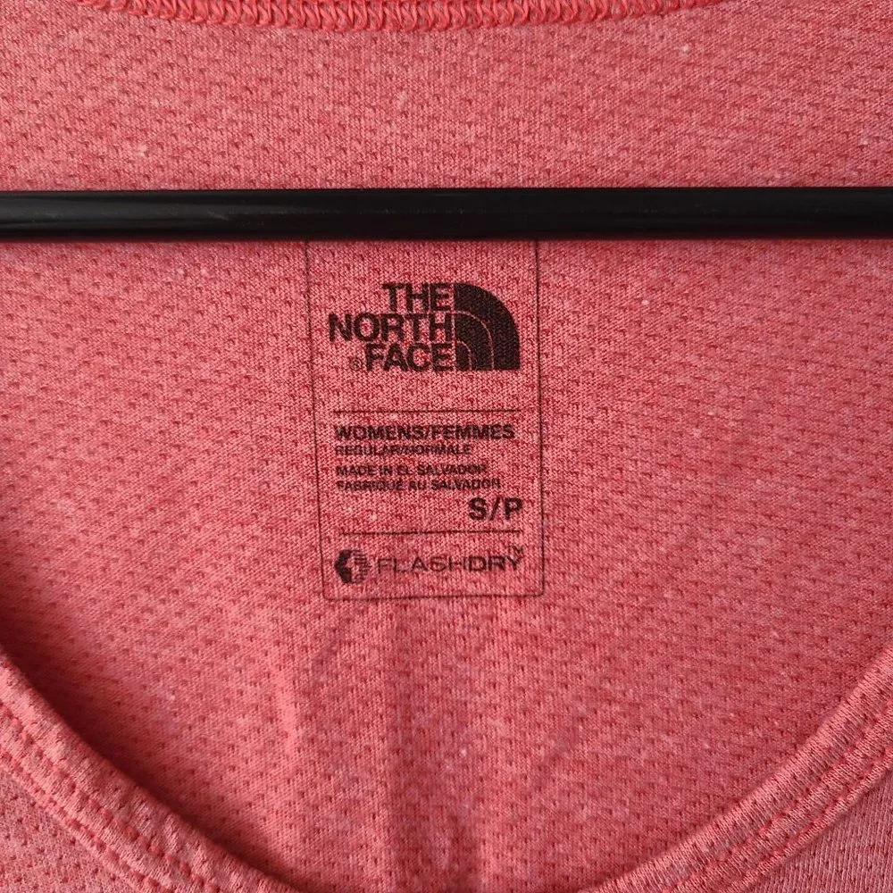 The North Face Flashdry Ditzy Print Short Sleeve Shirt Top Women's Size S - Picture 2 of 9